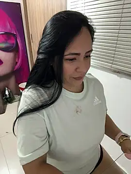 Snapshot of marta201_alfaro chatting on 01/19/25, 10:50 marta201 alfaro online show from 01/19/25, 10:50