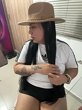 Snapshot of marta201_alfaro chatting on 01/31/25, 10:21 marta201 alfaro online show from 01/31/25, 10:21