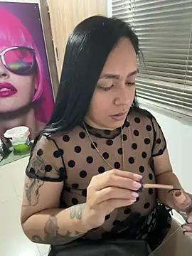 Snapshot of marta201_alfaro chatting on 02/28/25, 05:37 marta201 alfaro online show from 02/28/25, 05:37