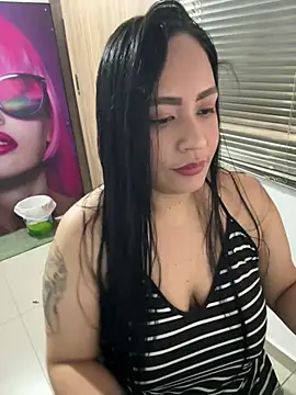 Snapshot of marta201_alfaro chatting on 03/06/25, 05:22 marta201 alfaro online show from 03/06/25, 05:22