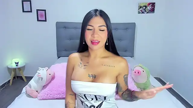 Snapshot of Agataowens chatting on 01/17/25, 12:20 Agataowens online show from 01/17/25, 12:20