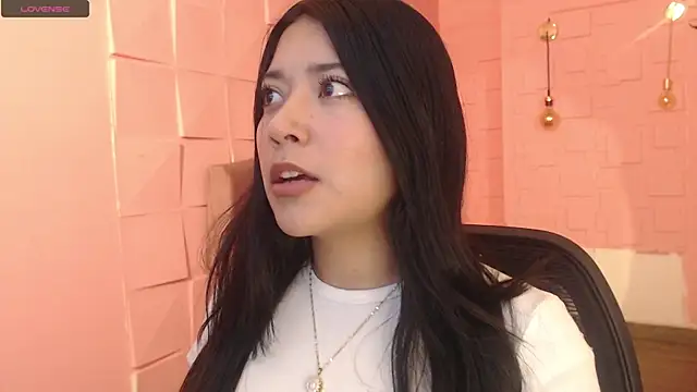 Susy thomson online show from 10/12/25, 04:11