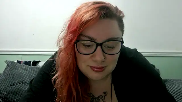 Bustycurves online show from 02/26/25, 09:48