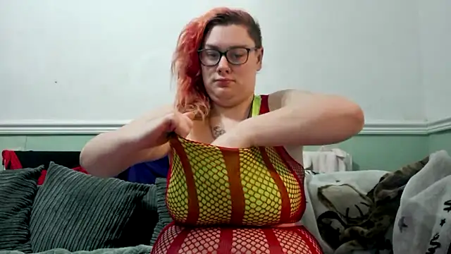 Bustycurves online show from 03/03/25, 08:21