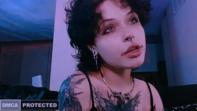 NaughtyLittleFox online show from 02/25/26, 06:34