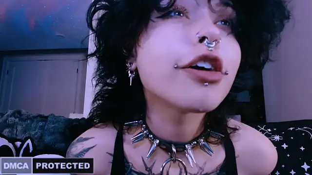 NaughtyLittleFox online show from 03/30/26, 05:30