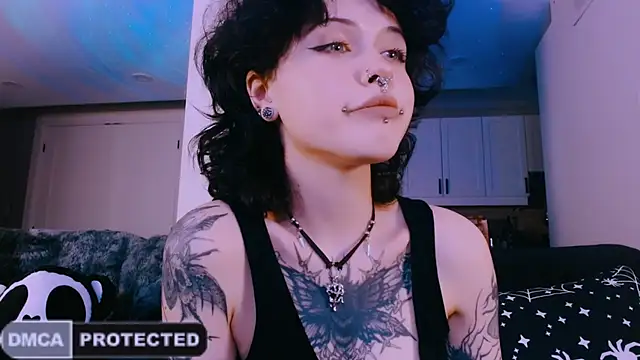 Snapshot of NaughtyLittleFox chatting on 05/07/26, 03:23 NaughtyLittleFox online show from 05/07/26, 03:23