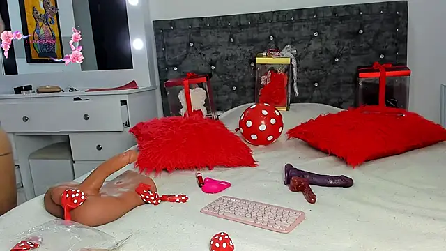 Snapshot of anastasia_danger chatting on 02/14/25, 12:14 anastasia danger online show from 02/14/25, 12:14