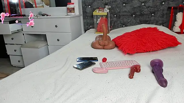 Snapshot of anastasia_danger chatting on 02/17/25, 12:16 anastasia danger online show from 02/17/25, 12:16