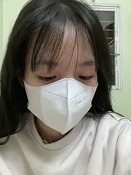 Snapshot of minmin2kk5 chatting on 02/26/25, 01:00 minmin2kk5 online show from 02/26/25, 01:00