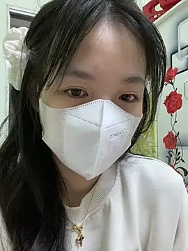 Snapshot of minmin2kk5 chatting on 03/11/25, 12:54 minmin2kk5 online show from 03/11/25, 12:54