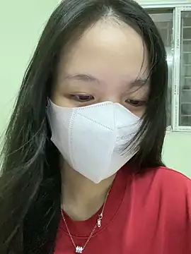 Snapshot of minmin2kk5 chatting on 10/01/25, 03:01 minmin2kk5 online show from 10/01/25, 03:01