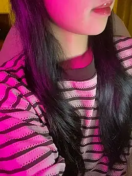 minmin2kk5 online show from 11/30/25, 02:43