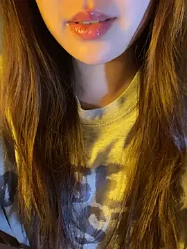 minmin2kk5 online show from 04/16/26, 04:52