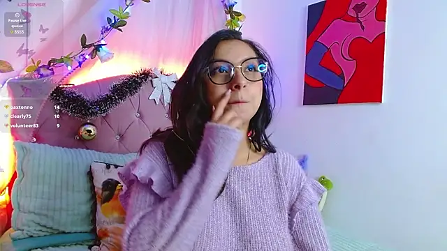 Snapshot of Littlerouse_ chatting on 12/11/24, 05:21 Littlerouse  online show from 12/11/24, 05:21