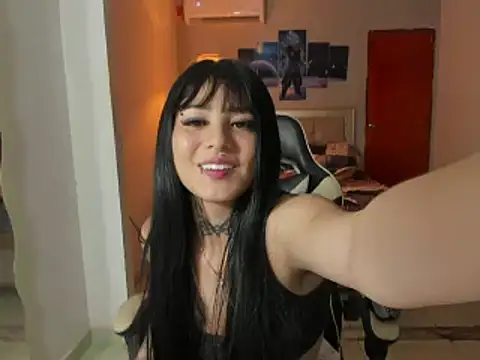 Snapshot of naomi_berckley chatting on 02/15/25, 06:23 naomi berckley online show from 02/15/25, 06:23