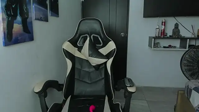 naomi berckley online show from 01/06/26, 09:57