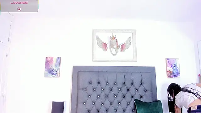 manu lara online show from 10/03/25, 12:02