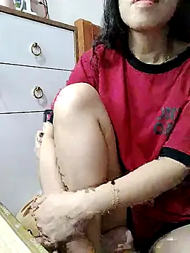 cream1299 online show from 11/03/25, 09:16