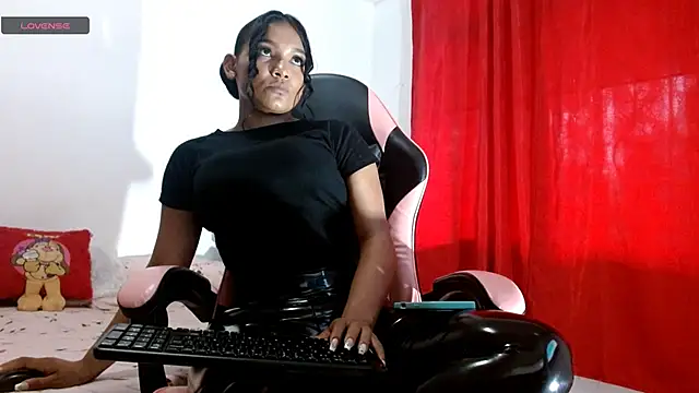 camilavagina24 online show from 04/02/26, 03:31