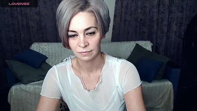 Blonde lola444 online show from 12/12/24, 08:32