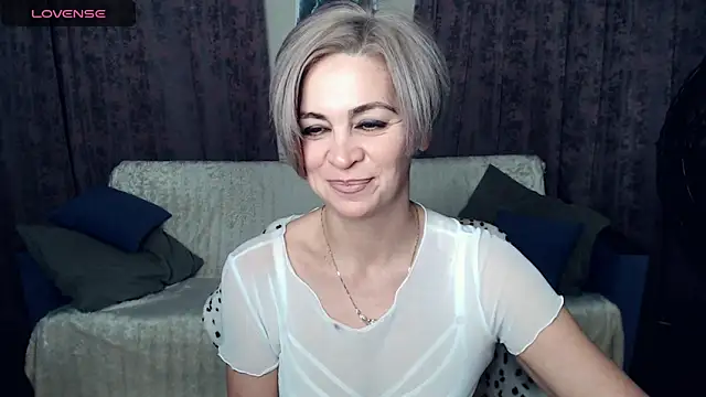 Blonde lola444 online show from 12/17/24, 11:16