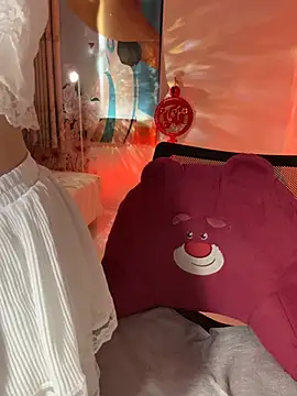 Snapshot of Salibae_Nha chatting on 07/18/26, 03:00 Salibae Nha online show from 07/18/26, 03:00