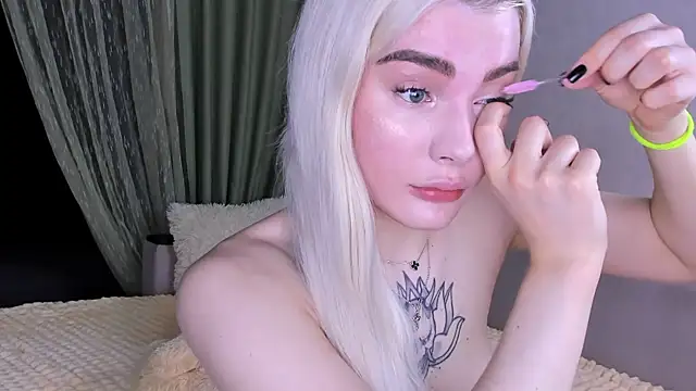 Sweeet Barbie online show from 06/14/26, 03:47