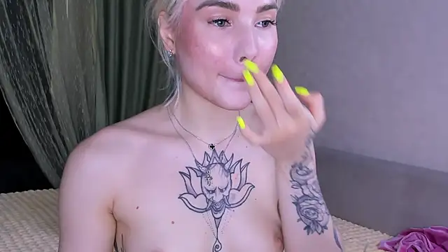 Sweeet Barbie online show from 07/11/26, 03:48