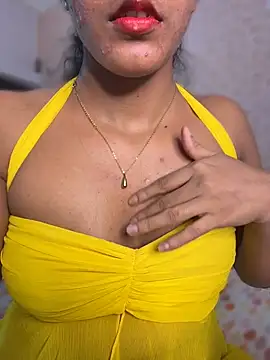 Snapshot of Goddess_sneha chatting on 06/29/26, 04:18 Goddess sneha online show from 06/29/26, 04:18