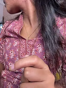 Snapshot of Goddess_sneha chatting on 07/28/26, 05:14 Goddess sneha online show from 07/28/26, 05:14