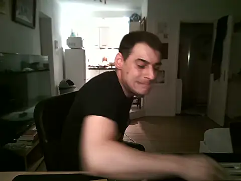 Snapshot of mihaimichael chatting on 07/22/26, 02:03 mihaimichael online show from 07/22/26, 02:03