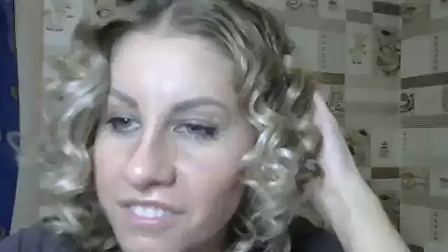 TherestlessKitty online show from 02/18/25, 09:10