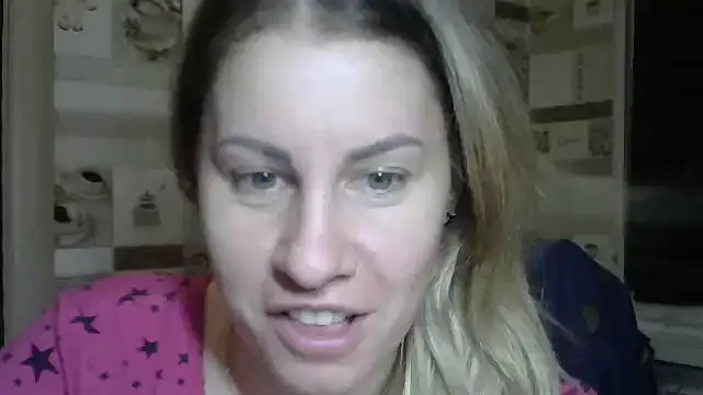 TherestlessKitty online show from 10/30/25, 10:32