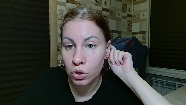 Snapshot of TherestlessKitty chatting on 07/12/26, 10:12 TherestlessKitty online show from 07/12/26, 10:12