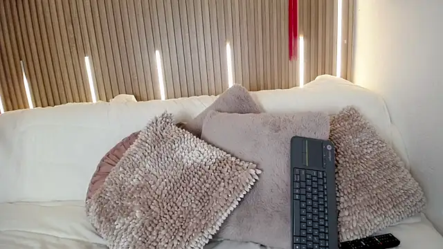 Tayzon Foxxx online show from 04/18/26, 08:31