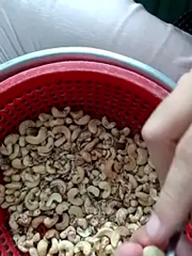 Snapshot of Milk_tea2k chatting on 10/15/25, 07:30 Milk tea2k online show from 10/15/25, 07:30