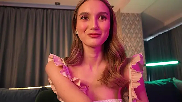 aurora nude online show from 12/15/24, 10:50