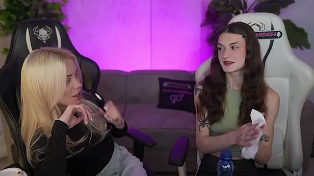 Britney054 online show from 02/03/26, 03:50