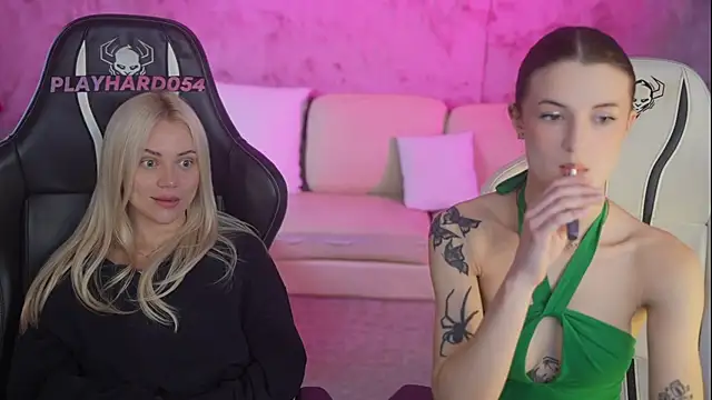 Britney054 online show from 02/05/26, 03:49