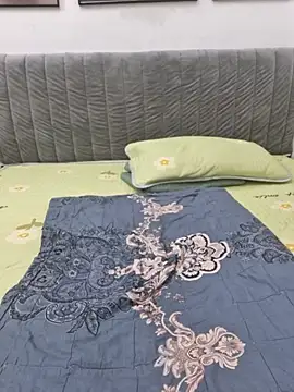 Snapshot of MinDanasa79 chatting on 02/13/25, 07:45 MinDanasa79 online show from 02/13/25, 07:45