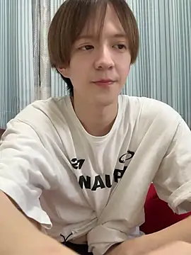 yuuuuma578 online show from 11/18/25, 05:34