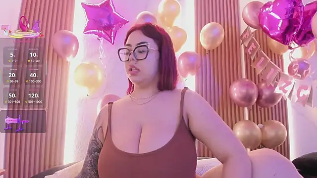 juicy led  online show from 03/15/25, 11:19