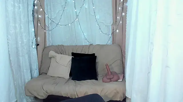 Ana off alana online show from 03/29/26, 01:49