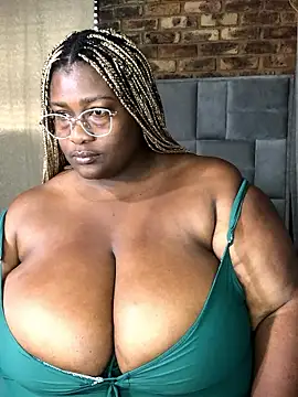 bustytitsxxx online show from 01/14/26, 05:46