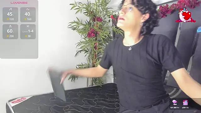 Black Rose2 online show from 03/03/25, 11:33