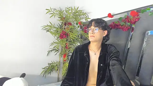 Black Rose2 online show from 03/12/25, 02:56