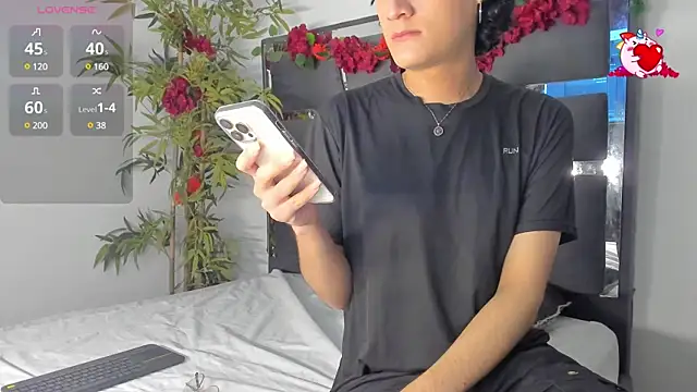 Black Rose2 online show from 03/18/25, 11:41