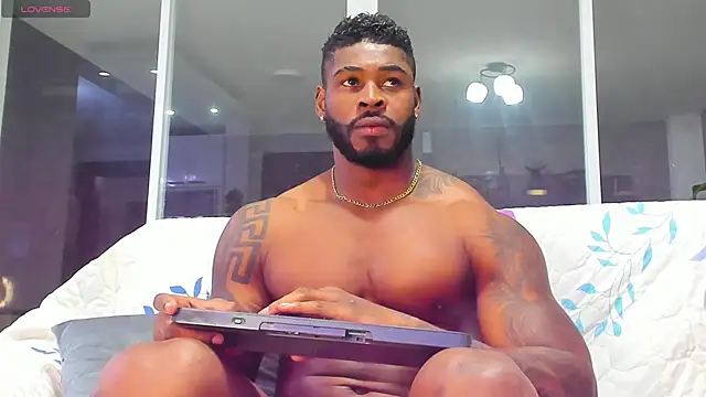 Makonneen online show from 12/02/24, 03:26