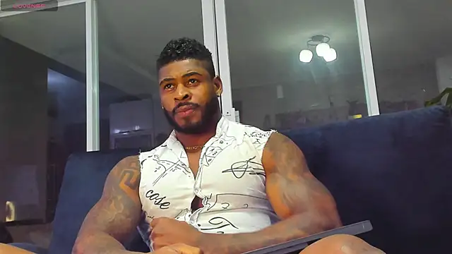 Makonneen online show from 12/03/24, 03:52